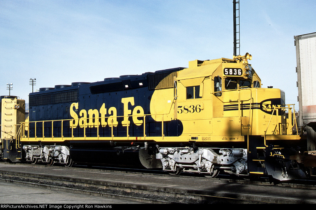 ATSF 5836 (REPOST)